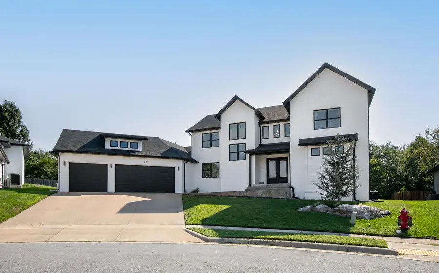 201 N Blarney Court, Nixa, MO 65714 - #2