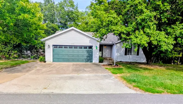 228 N Catamount Boulevard, Branson West, MO 65737
