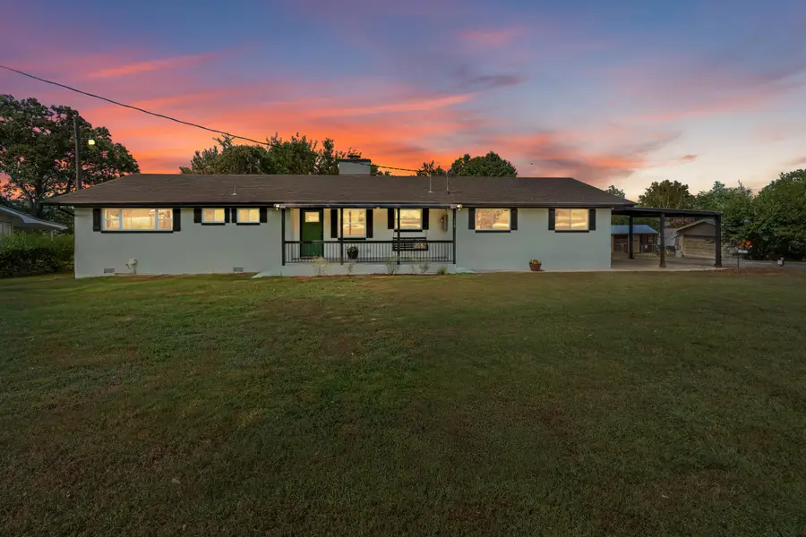456 Wayland Drive, Forsyth, MO 65653 - #2
