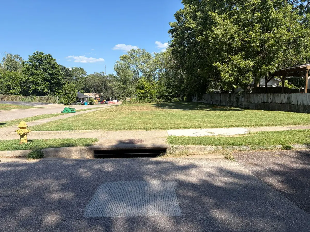 2260 N Campbell Avenue, Springfield, MO 65803 - #1