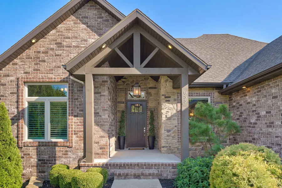 835 E Donegal Circle, Nixa, MO 65714 - #3