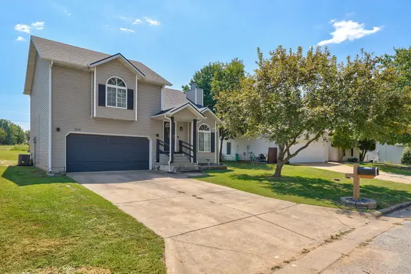 970 W Birch Street, Nixa, MO 65714