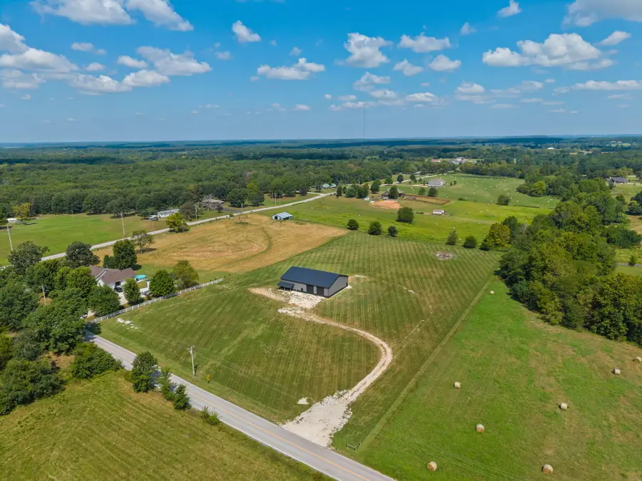 6701 E Farm Rd 84, Strafford, MO 65757 - #2