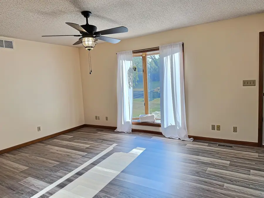 1232 N Tucker Street, Nevada, MO 64772 - #3