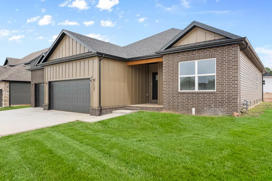 133 E Clayton Lane, Republic, MO 65738 - #3
