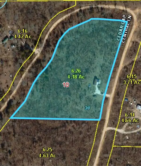 1899 Cedar Gap Central Lane, Seymour, MO 65746