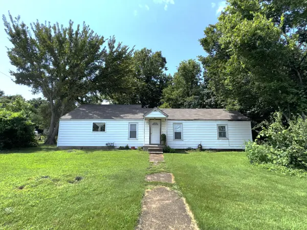 405 S Highway J, Stockton, MO 65785