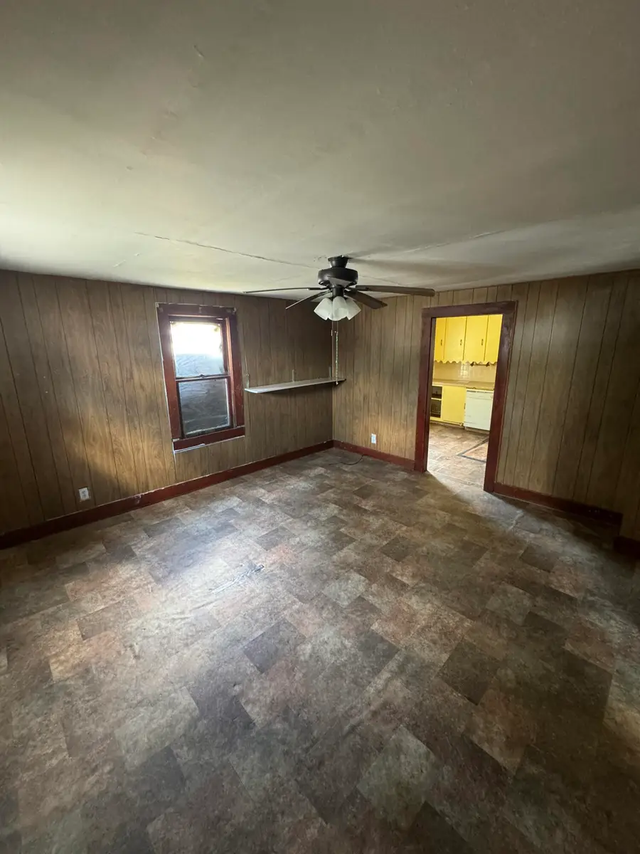 1716 W Hovey Street, Springfield, MO 65802 - #2