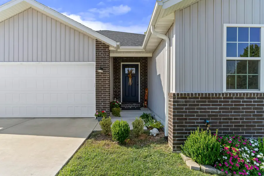 1502 W Parkview Street, Ozark, MO 65721 - #2