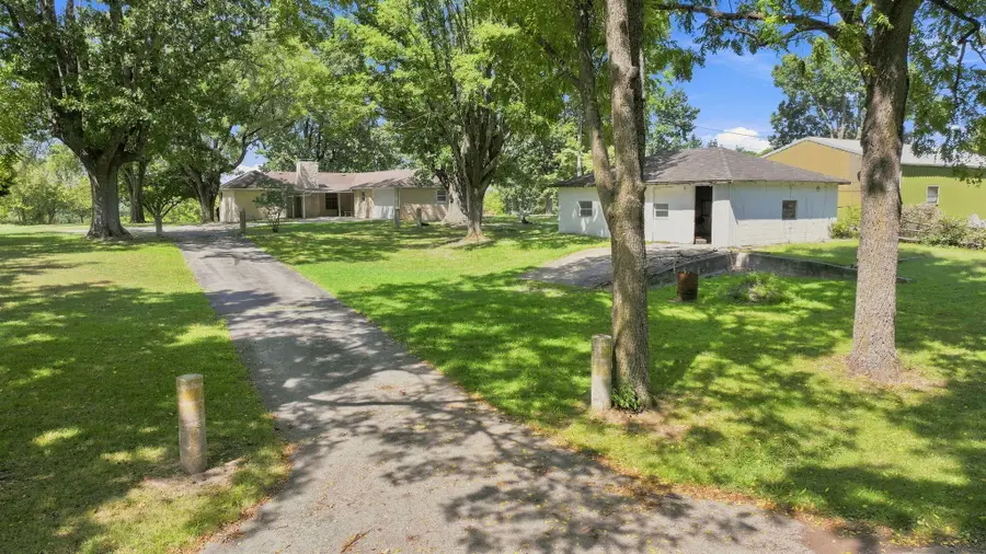 3001 N Weaver Road, Ozark, MO 65721 - #2