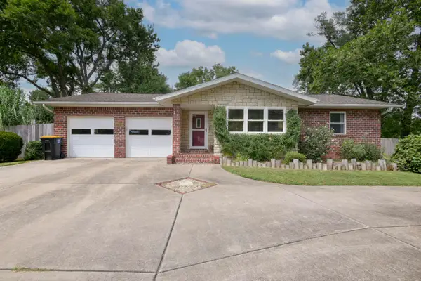 2685 W Farm Road 182, Springfield, MO 65810