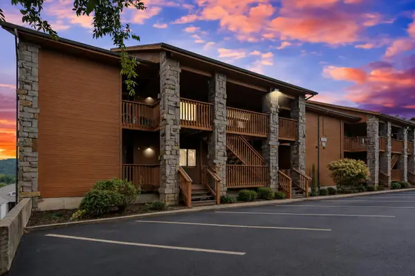 161 Avondale Drive #Apt 1, Branson, MO 65616