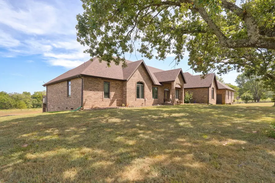 9215 W Farm Road 94, Willard, MO 65781 - #3