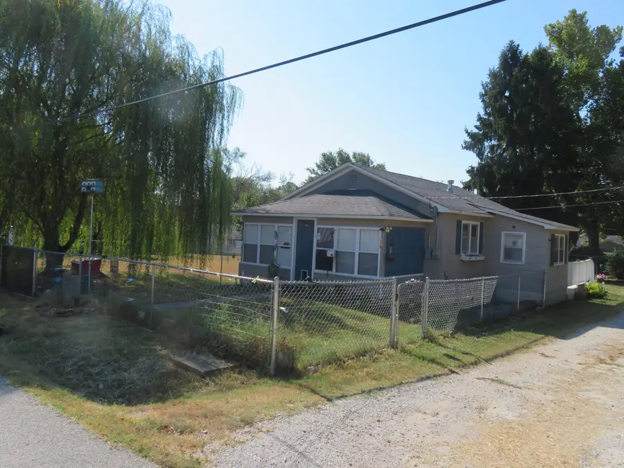 200 E Lee Street, Humansville, MO 65674 - #2