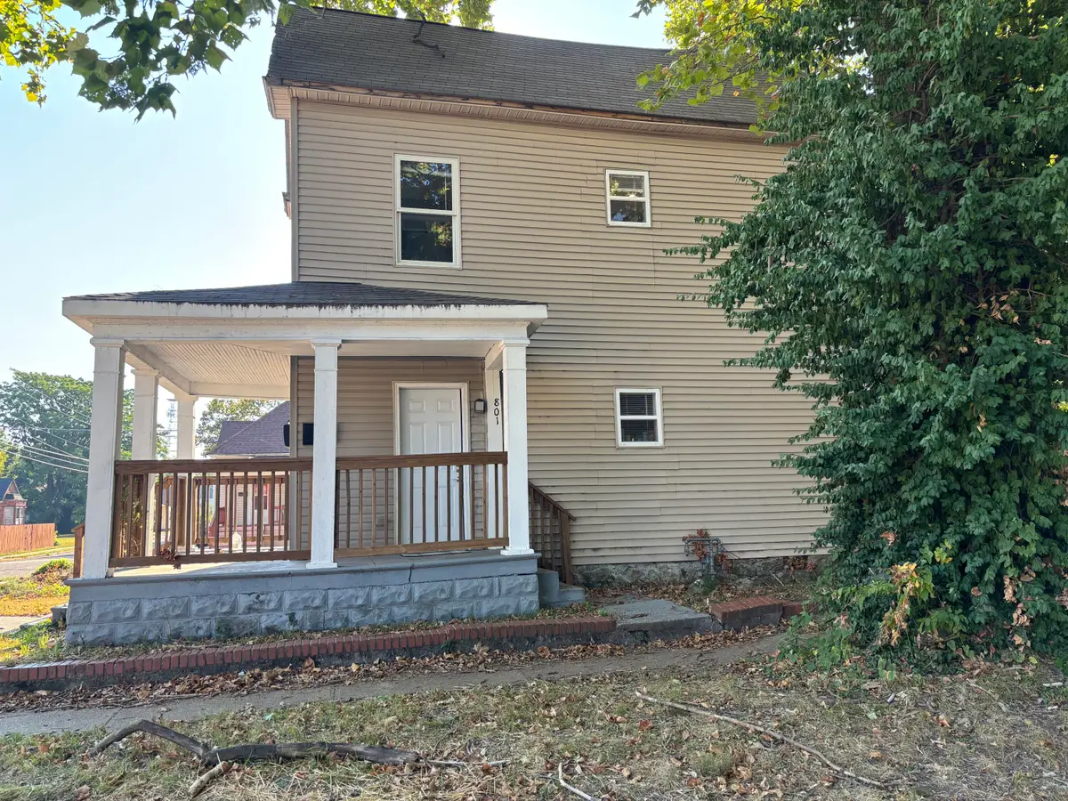 801 S Jackson Avenue, Joplin, MO 64801 - #1