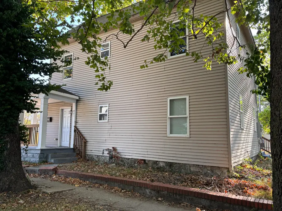 801 S Jackson Avenue, Joplin, MO 64801 - #2