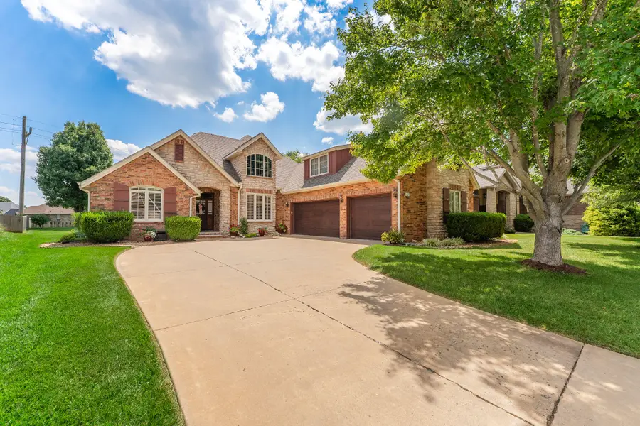 1409 N Wicklow Road, Nixa, MO 65714 - #3