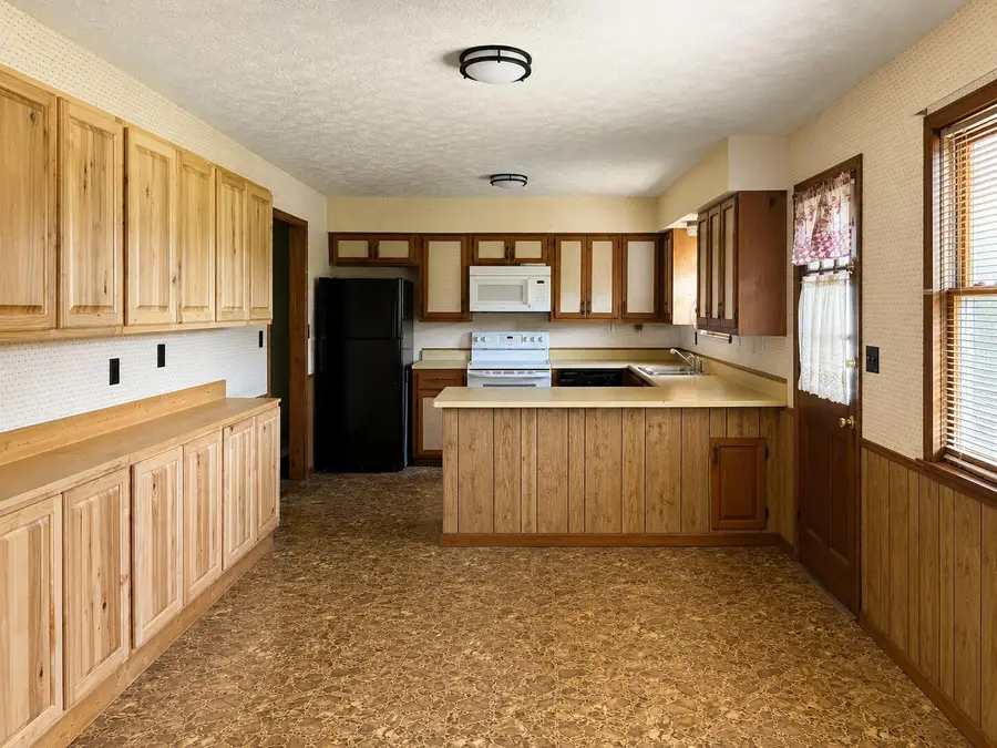 11627 State Route 17, West Plains, MO 65775 - #3