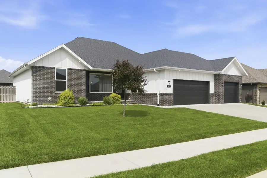4177 Siena Avenue, Ozark, MO 65721 - #3