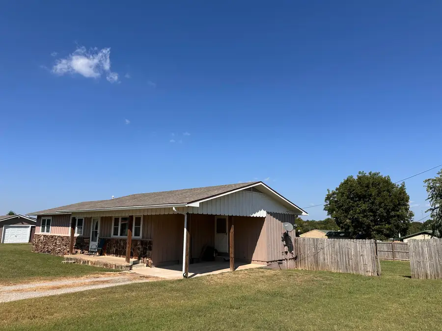 509 Butler Avenue, Green Forest, AR 72638 - #3