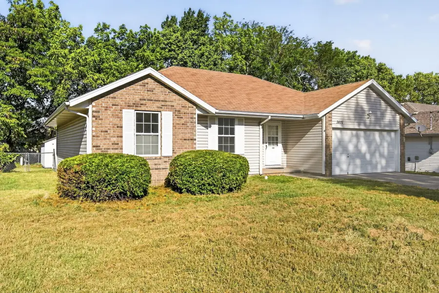 3821 S Leawood Avenue, Springfield, MO 65807 - #2