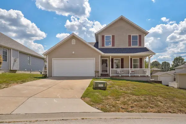 708 E Saint Charles Street, Ozark, MO 65721