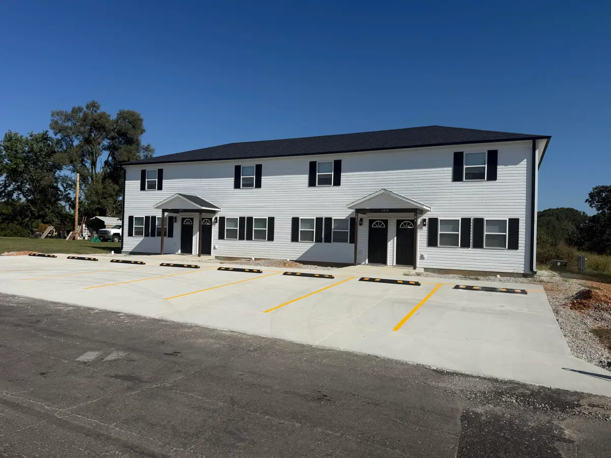 2814 Burke Avenue, West Plains, MO 65775 - #1