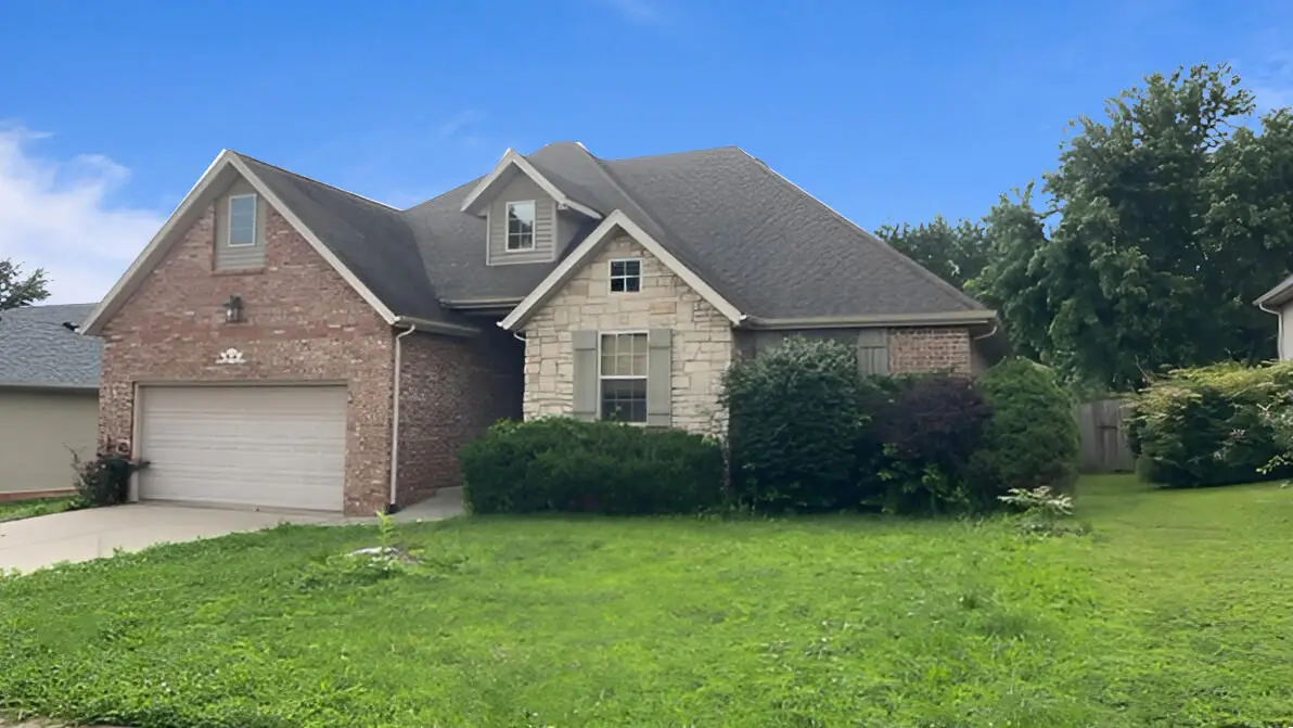 819 S Southgate Drive, Nixa, MO 65714 - #1