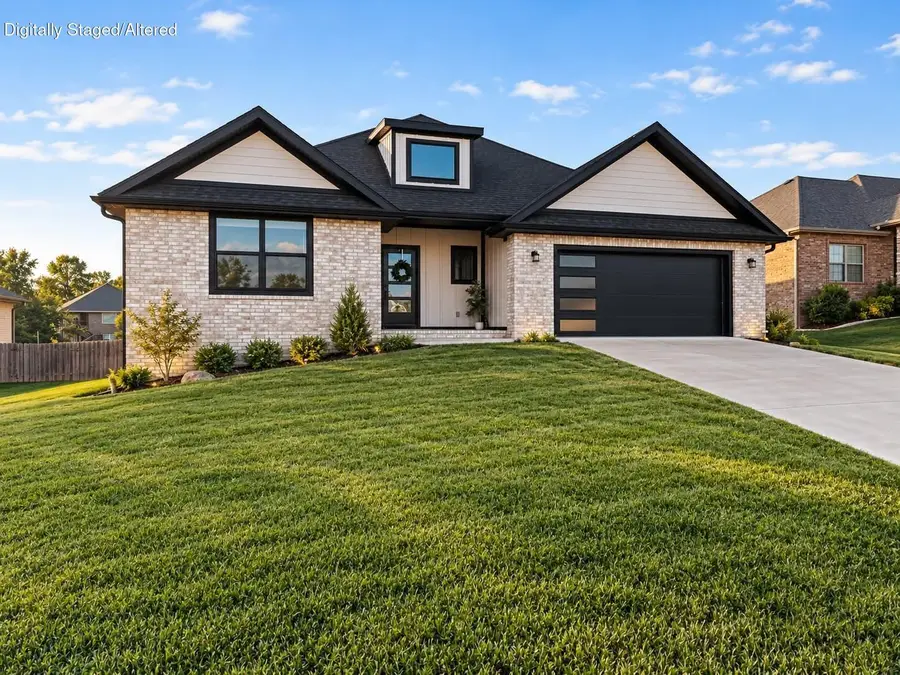 1365 W Gaslight Drive, Springfield, MO 65810 - #3