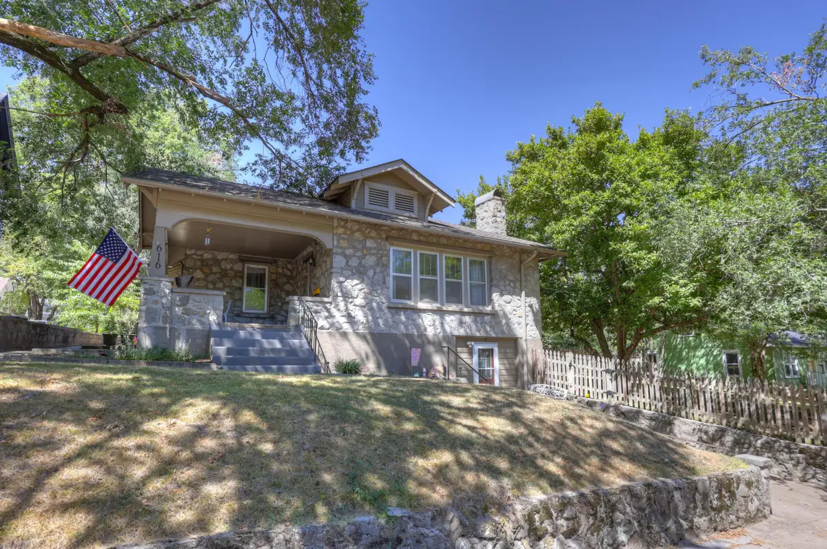 616 N Wall Avenue, Joplin, MO 64801 - #1