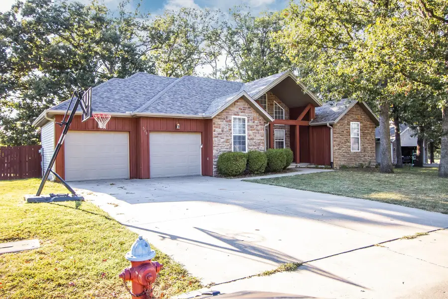 523 S Magen Street E, Fair Grove, MO 65648 - #2