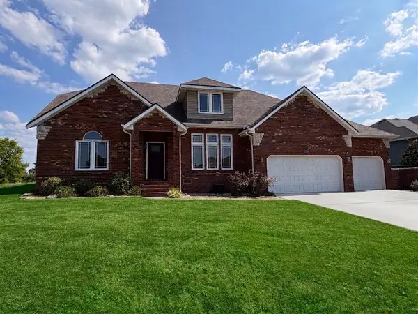 611 Wild Turkey Lane, Rogersville, MO 65742