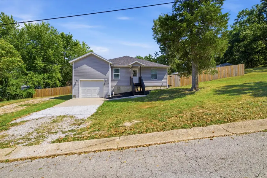 616 E Jordan Street, Mansfield, MO 65704 - #2