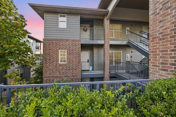 11 Par Lane #Apt 3, Branson West, MO 65737