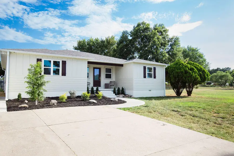 19307 Norway Road, Neosho, MO 64850 - #3