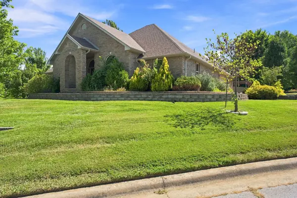 615 Canary Way, Rogersville, MO 65742