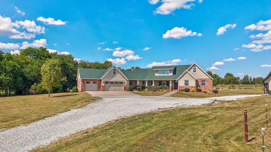 8689 W Farm Rd 194, Republic, MO 65738 - #3