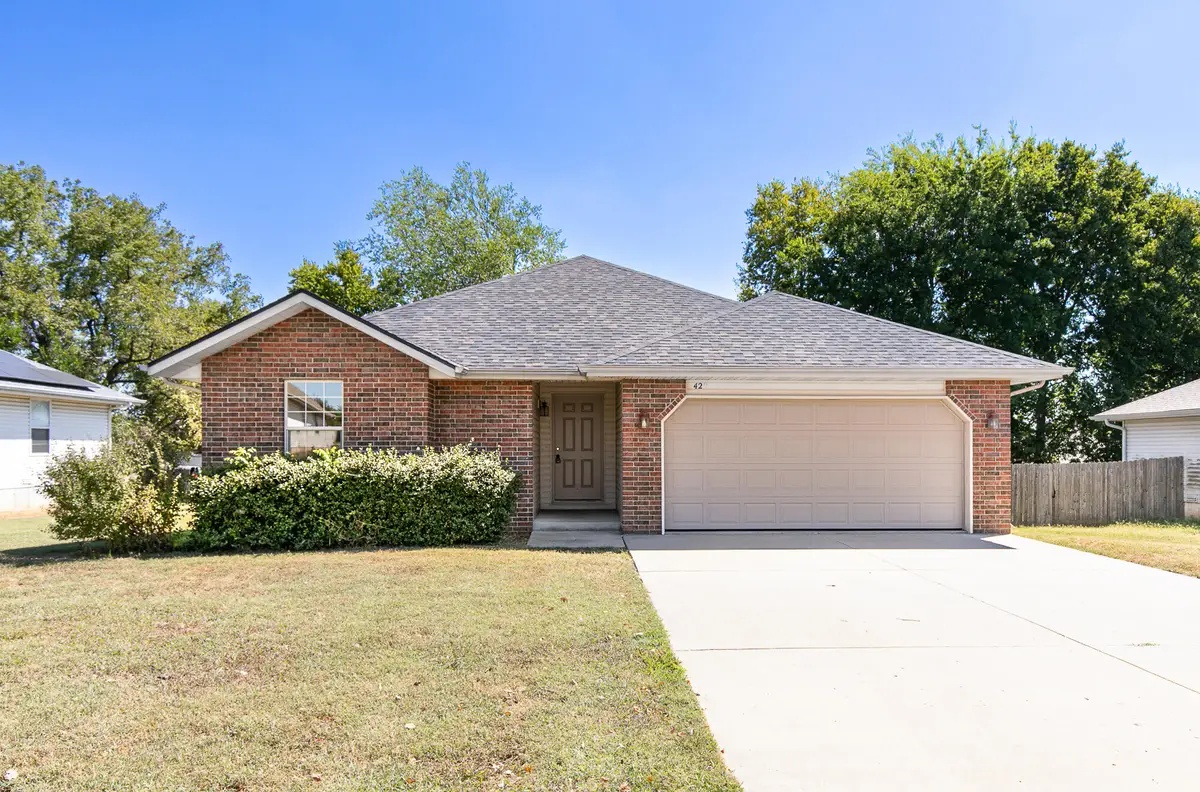 420 S Elgin Avenue, Bolivar, MO 65613 - #1