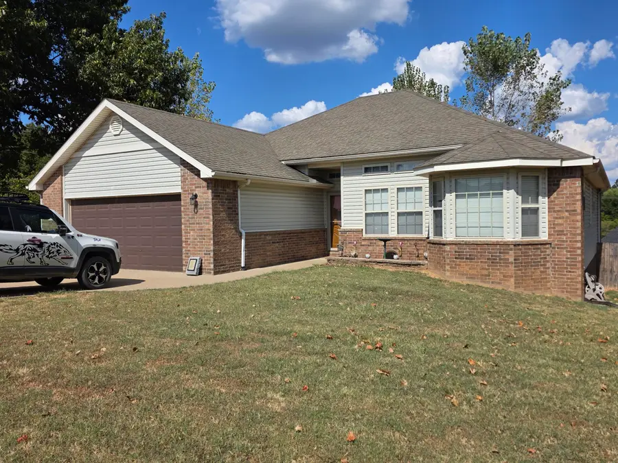 1704 Rosewood Road, Neosho, MO 64850 - #2