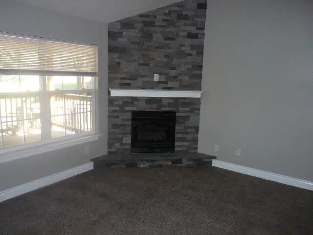 1209 S 21st Avenue, Ozark, MO 65721 - #2
