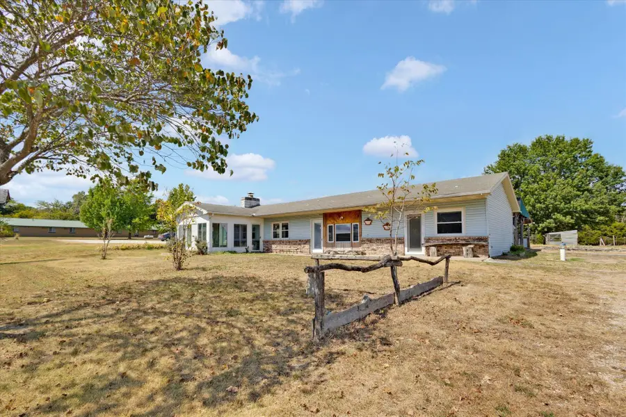 21047 Missouri 254, Wheatland, MO 65779 - #2
