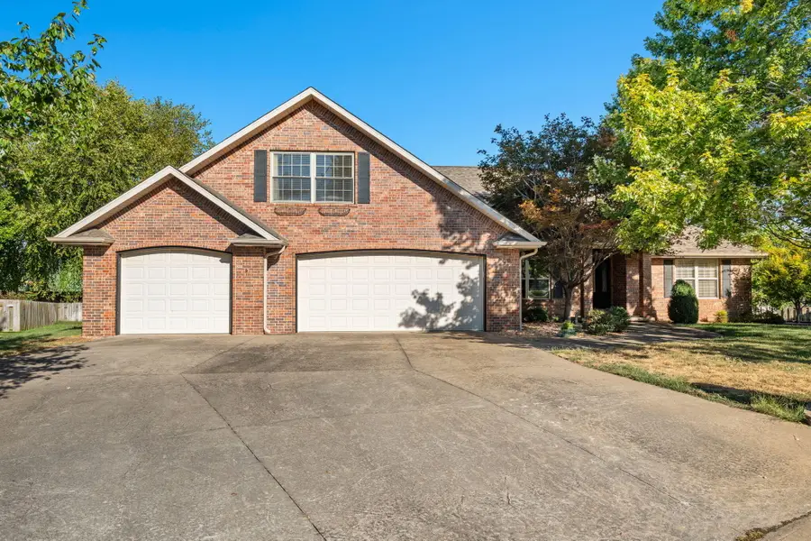 709 N Zion Way, Nixa, MO 65714 - #3