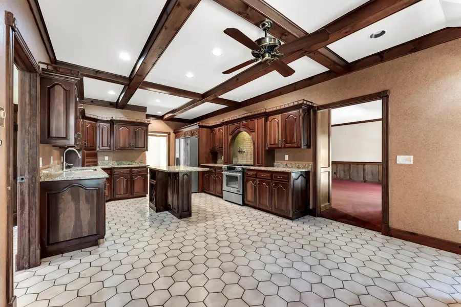 6317 S Glenridge Drive, Springfield, MO 65804 - #3