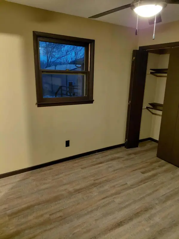 308 N Albany Avenue, Bolivar, MO 65613