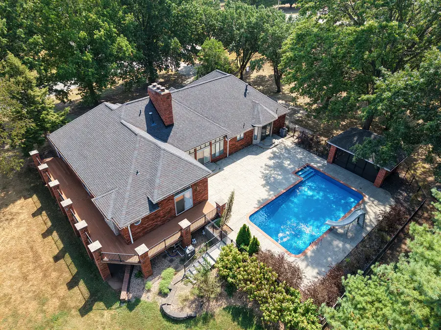 929 S Mumford Drive, Springfield, MO 65809 - #3