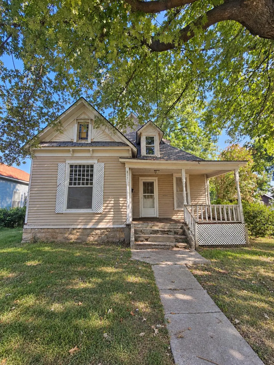 817 W Locust Street, Springfield, MO 65803 - #1