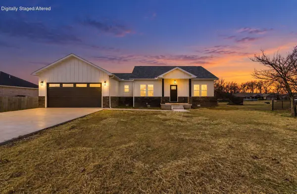 2707 Mayfield Drive, Mountain Grove, MO 65711