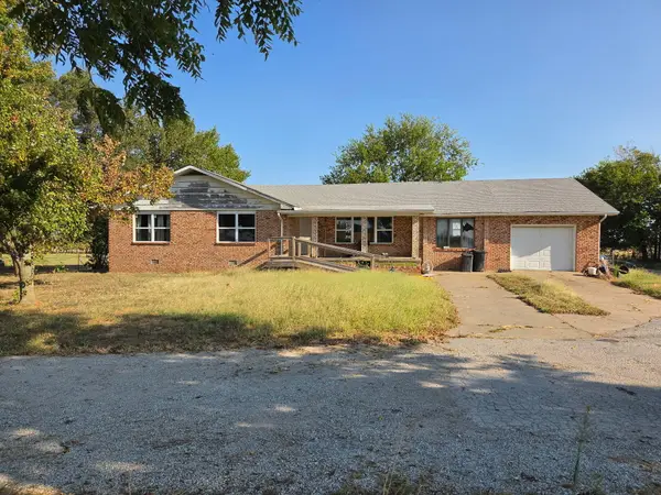 4523 Walleye Road, Wentworth, MO 64873