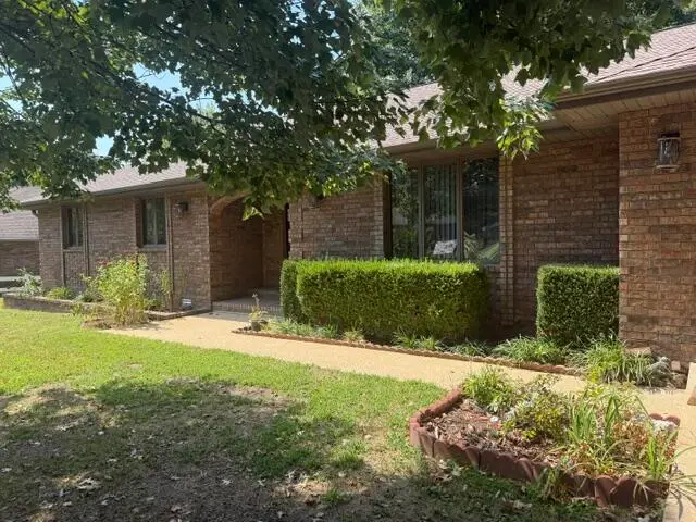 1503 Woodland Circle, Mountain Grove, MO 65711 - #3