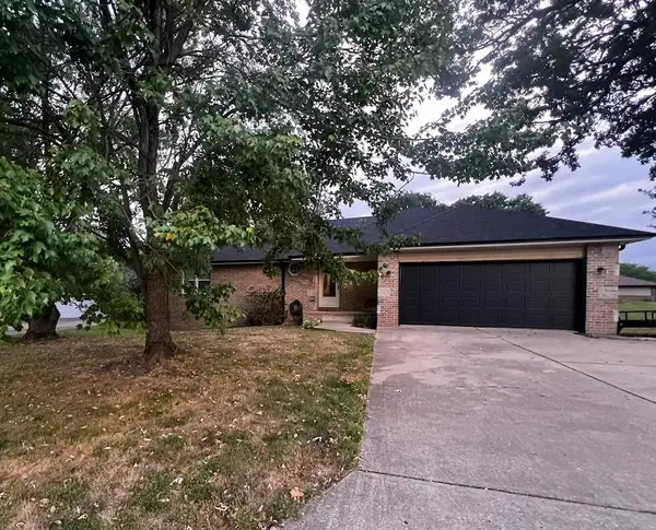 2105 S Candace Street, Ozark, MO 65721